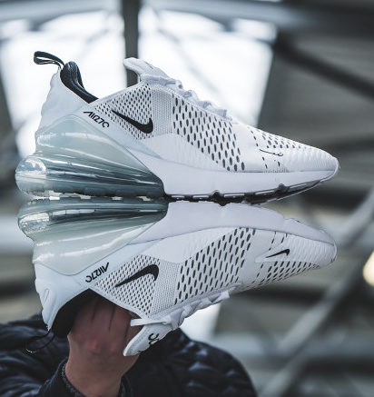 Nike Air Max 270